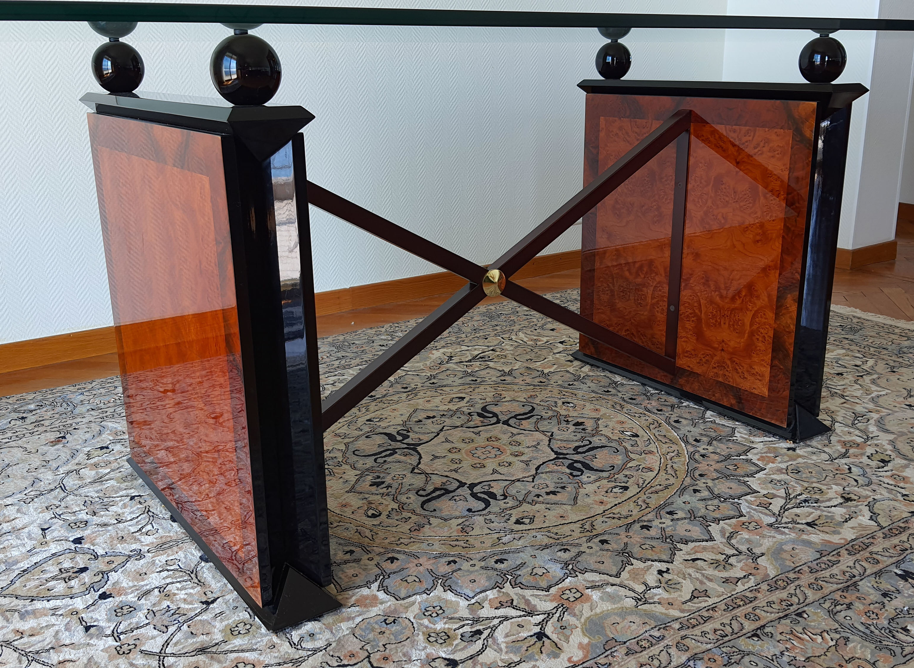 Contemporary glass dining table 240 cm 8 pers.