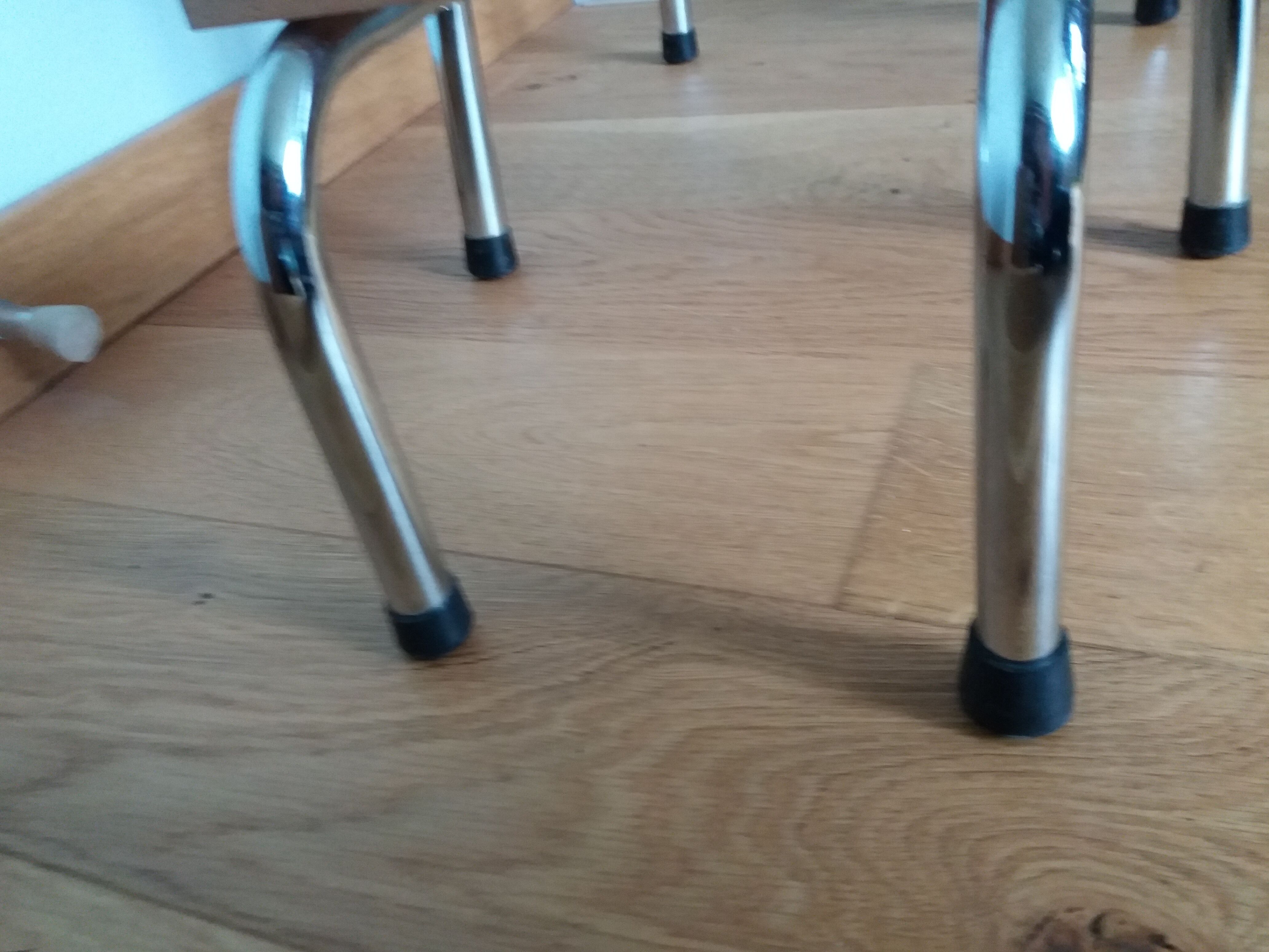 Walking step ladder stool