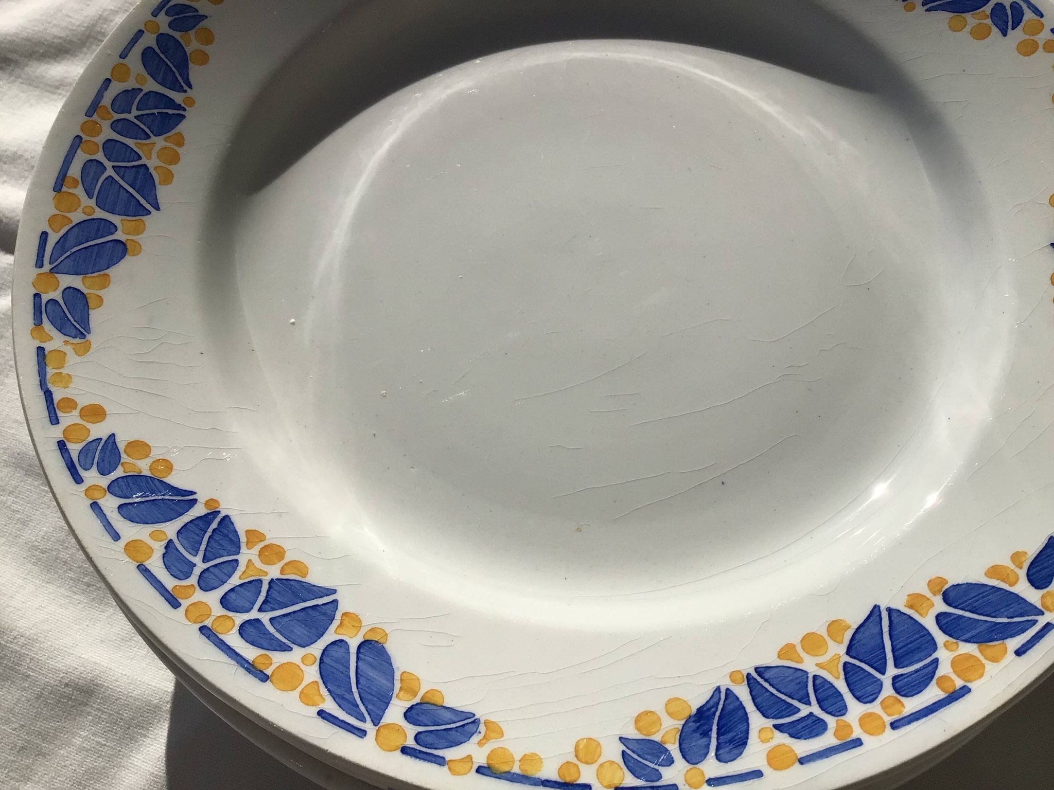 10 Assiettes plates Colette HBCM bleu et safran