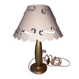 Table lamp