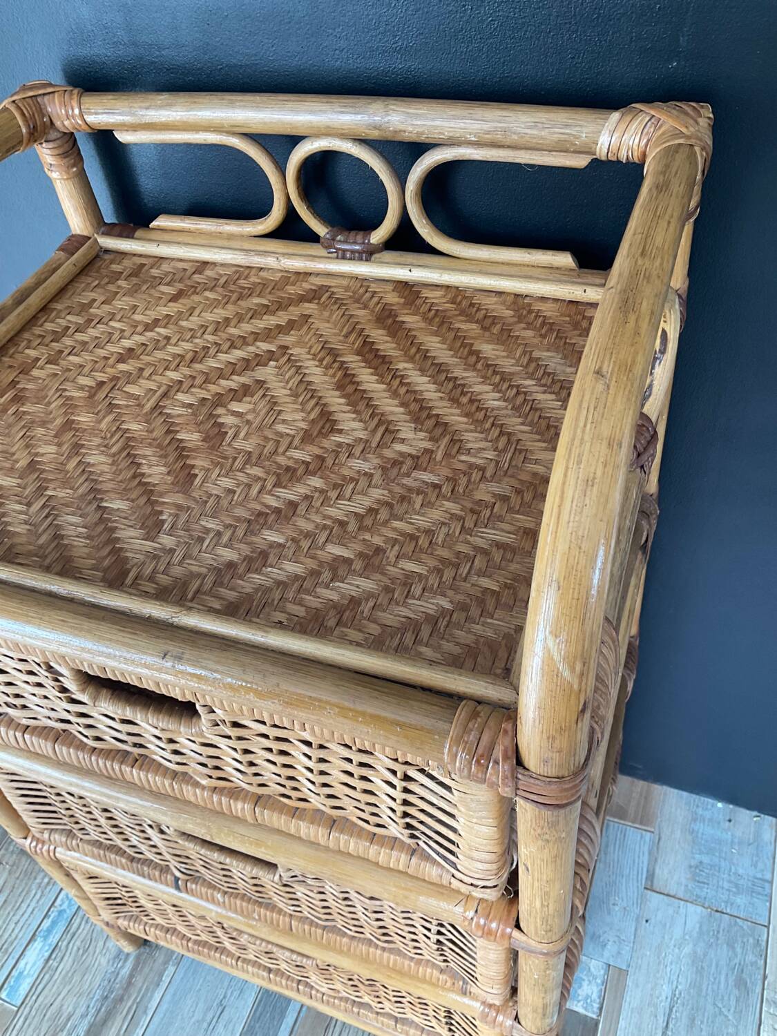 Vintage rattan chiffonier