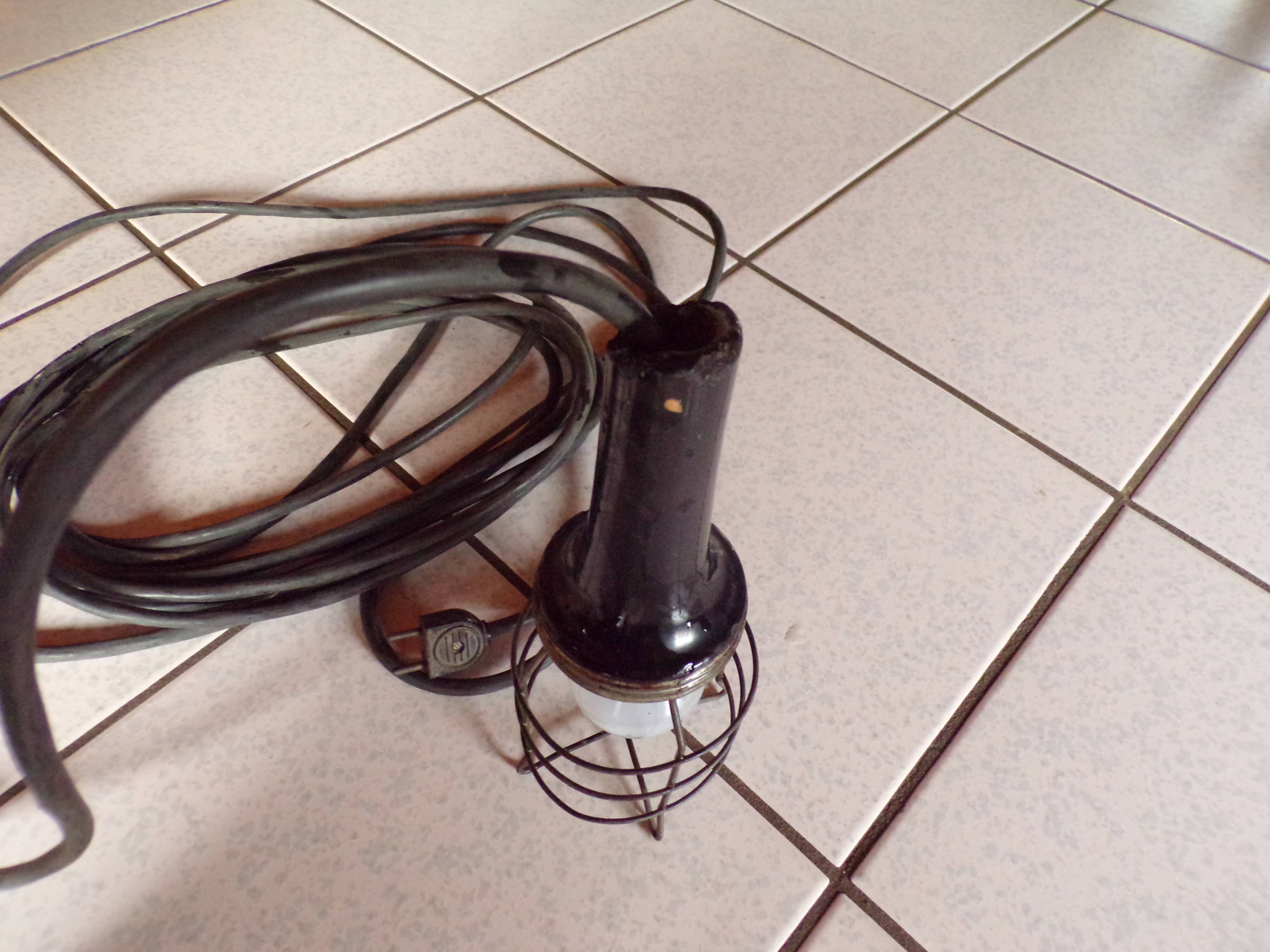 Workshop hanging lamp