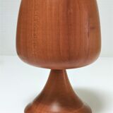 Cinq verres à pied en bois tourné vintage
