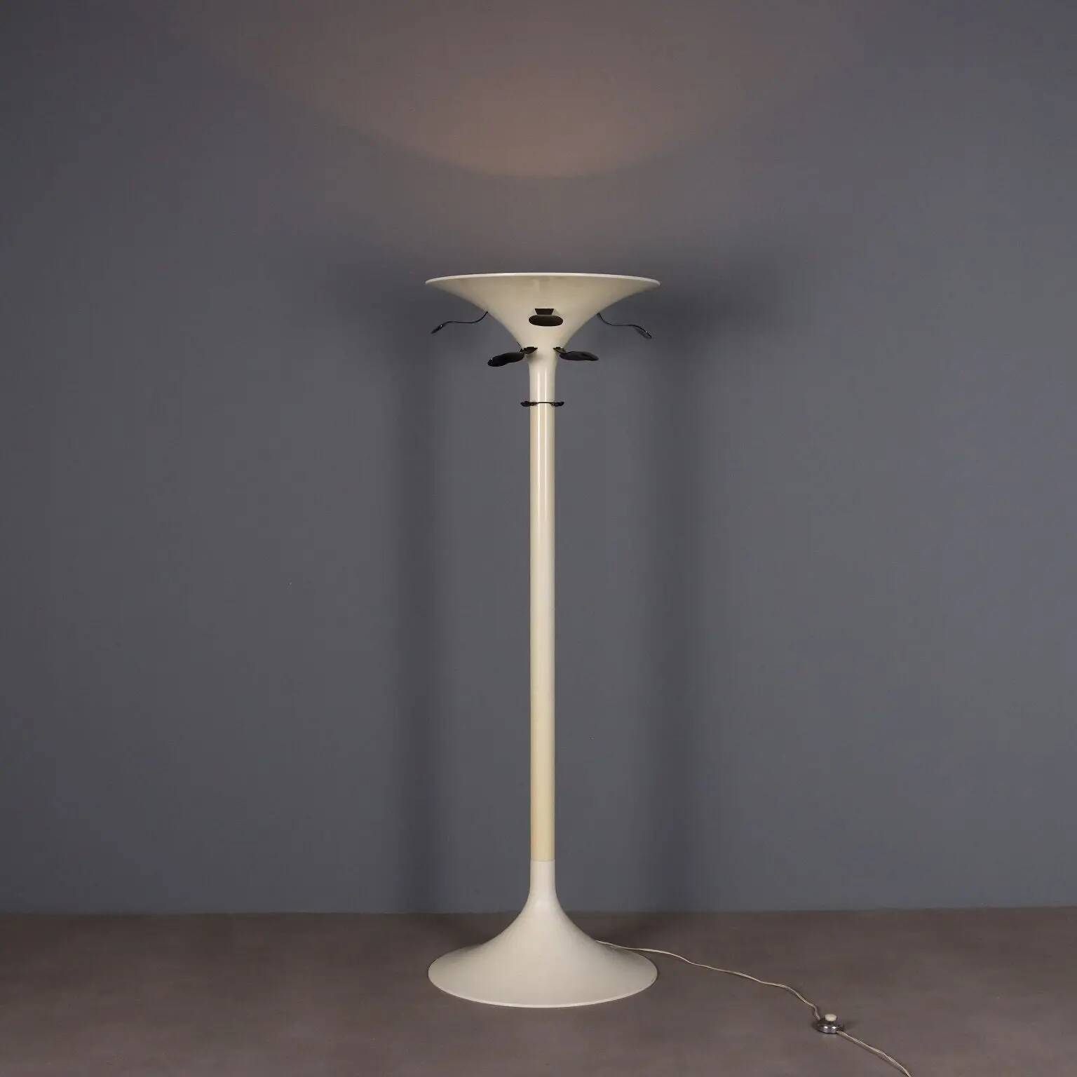 Kartell 4706 floor lamp vintage design BBPR in plastic, Italy, 1970s