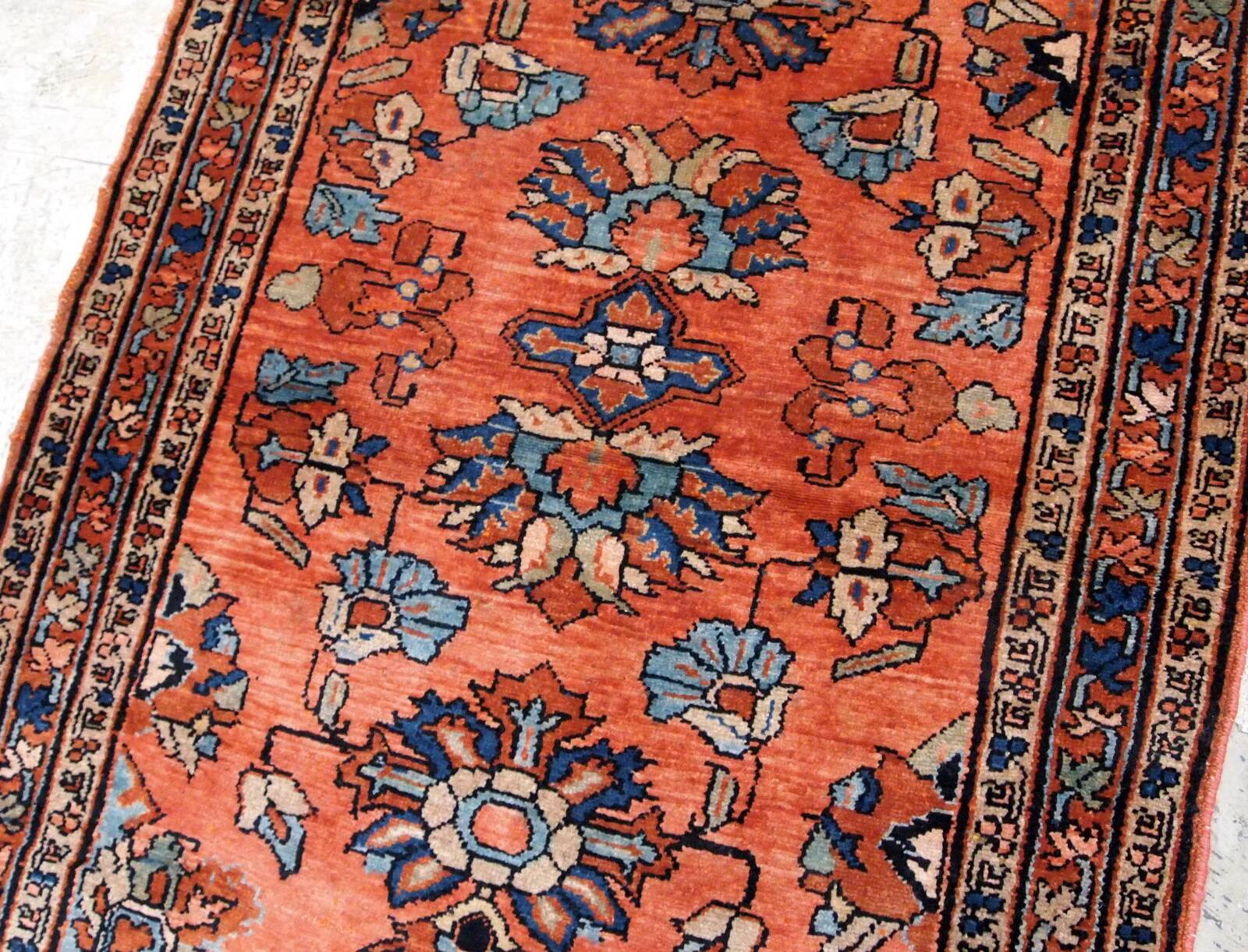 Handmade antique Persian Lilihan rug 3.2' x 4.10' (97cm x 150cm) 1920s - 1B666