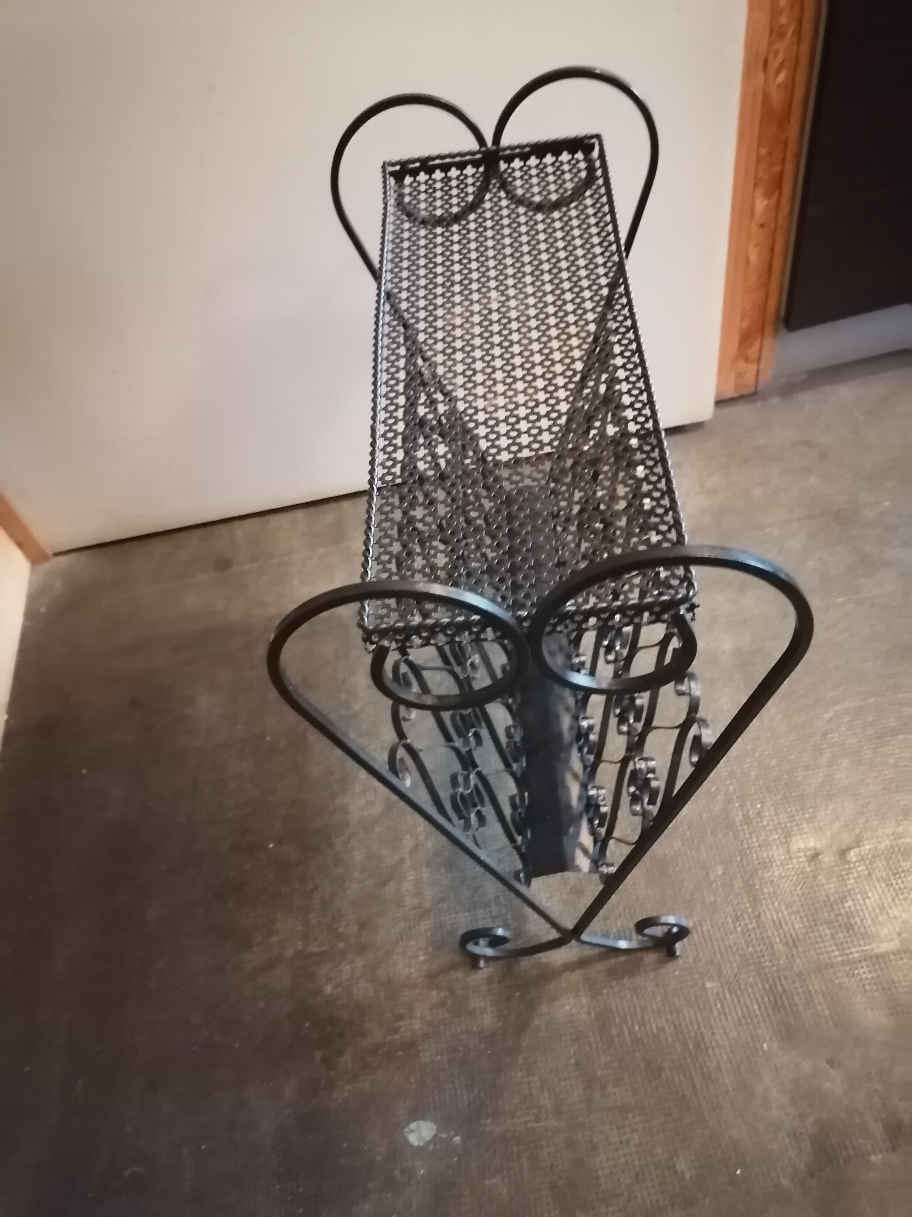 Wrought iron magazine holder Mategot 1960