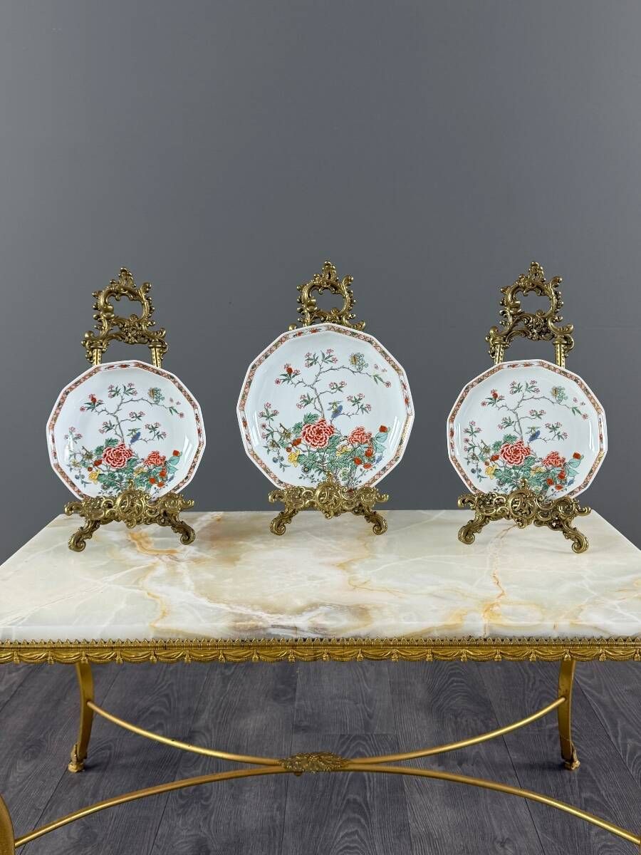 Bernardaud Limoges table service, "Hong-Kong" model, 53 pieces, 20th century.