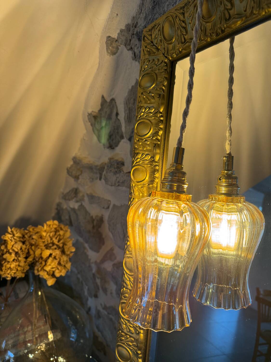 Vintage portable lamp