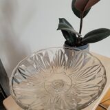 Chiseled glass cup