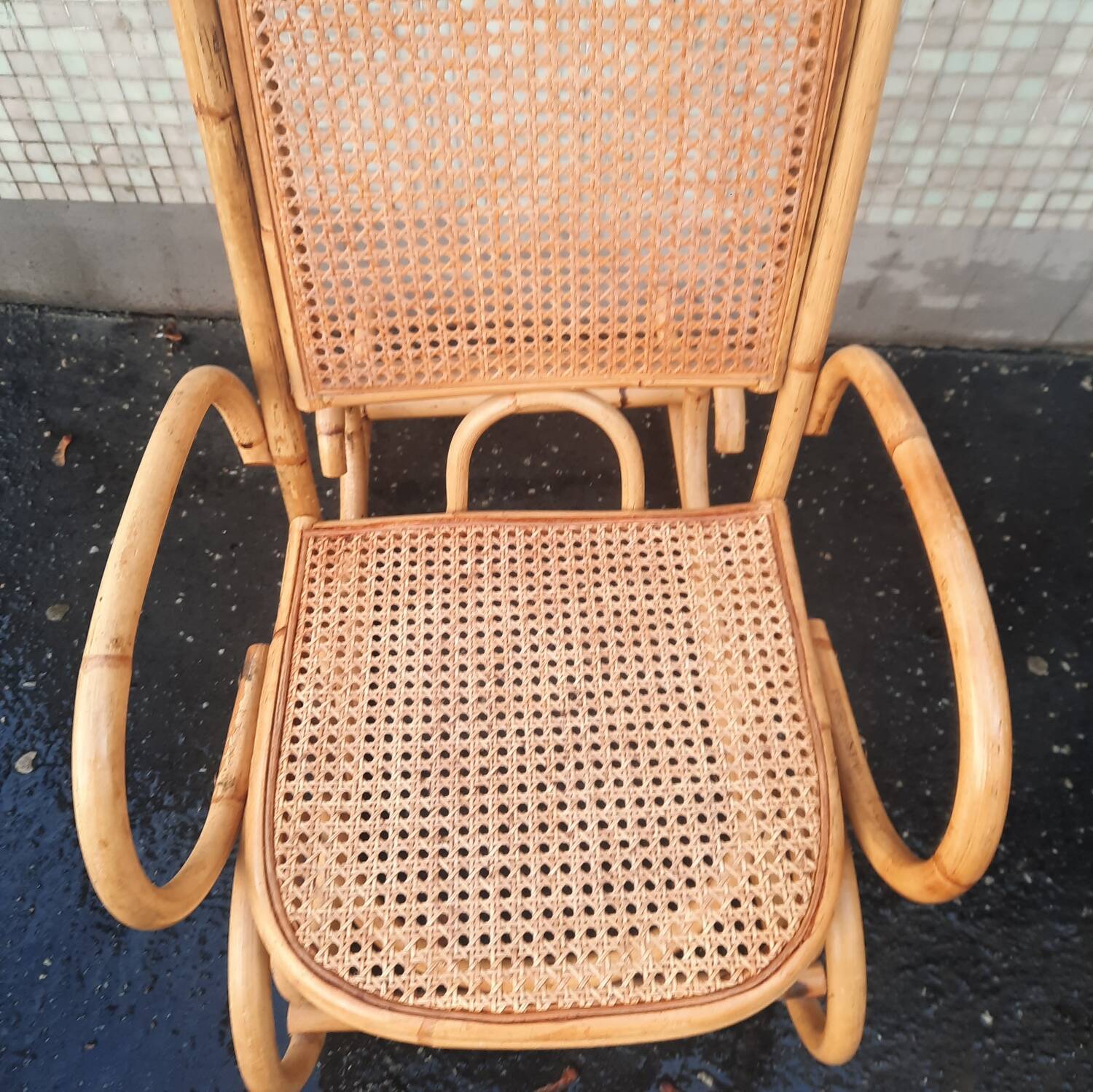 Children's rocking chair