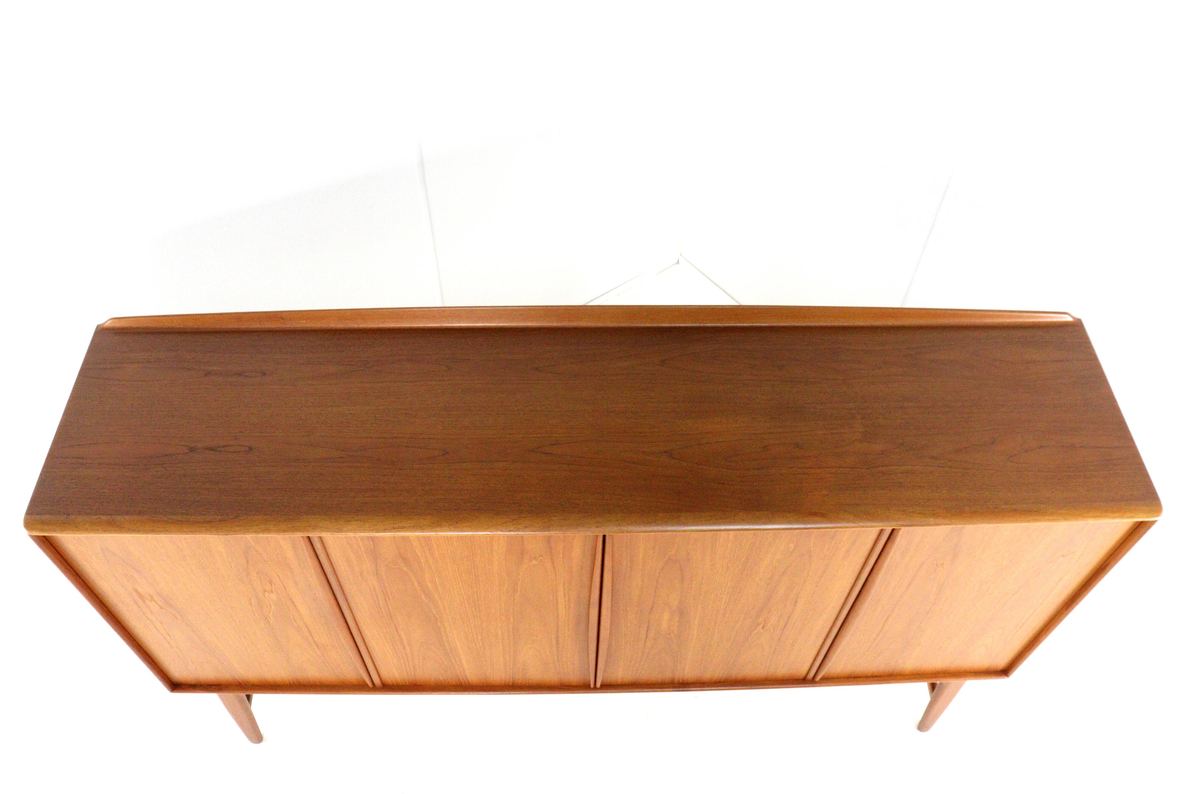 Svend Aage Madsen for K. Knudsen & Søn highboard | 195 cm