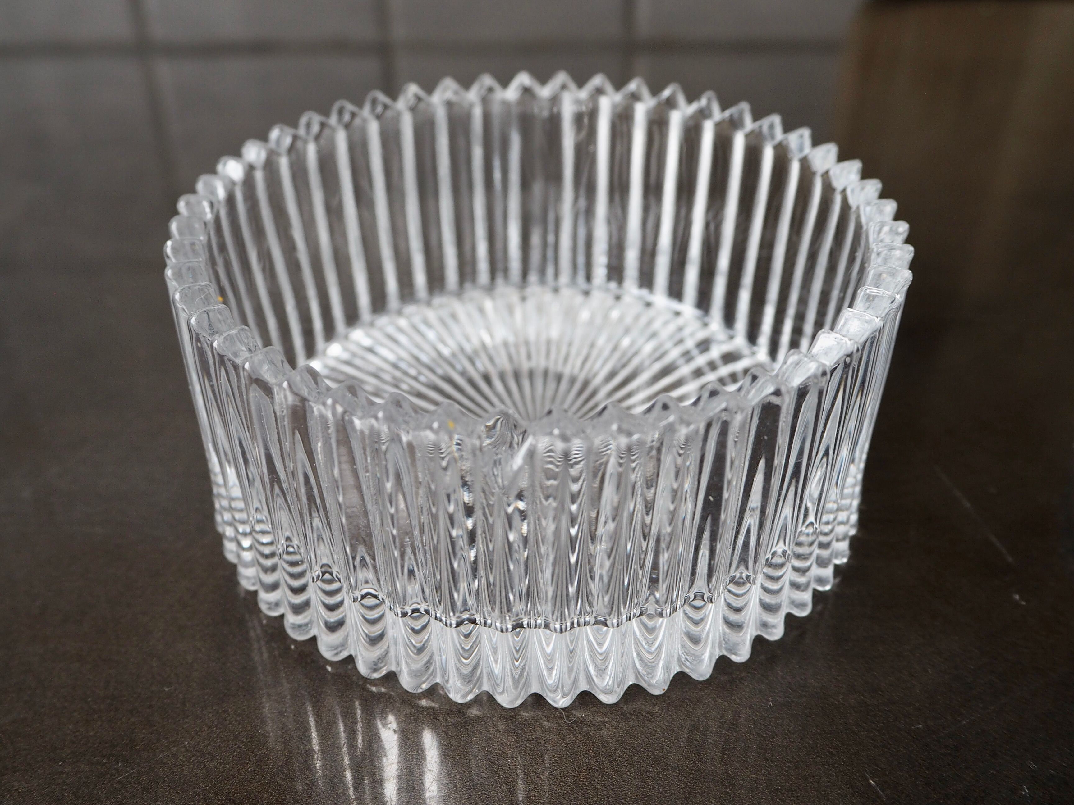 Glass candy maker