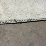 Handmade pure wool carpet, Moroccan artisan, size 1.5/2.5 m.