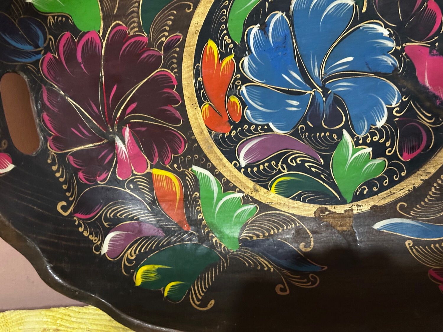 Mid-century hand-painted floral decorative tray / catchall 49 cm / 33 cm