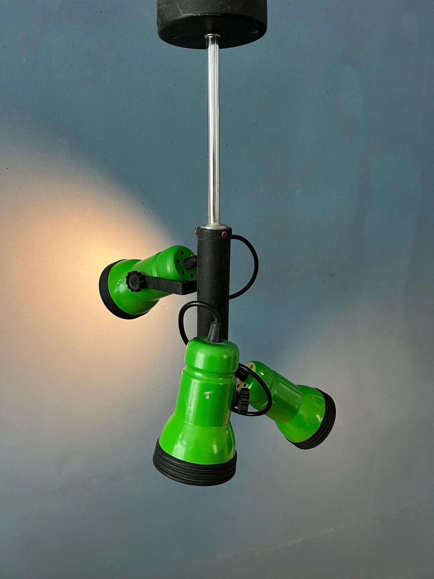 Vintage rod ceiling light with three green spotlights