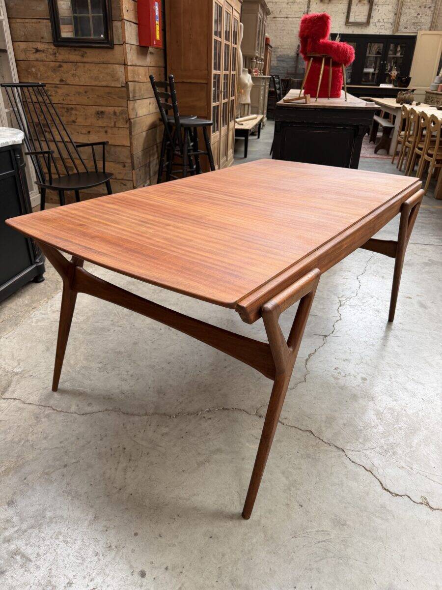 Dining table by Louis Paolozzi published by René Godfrid