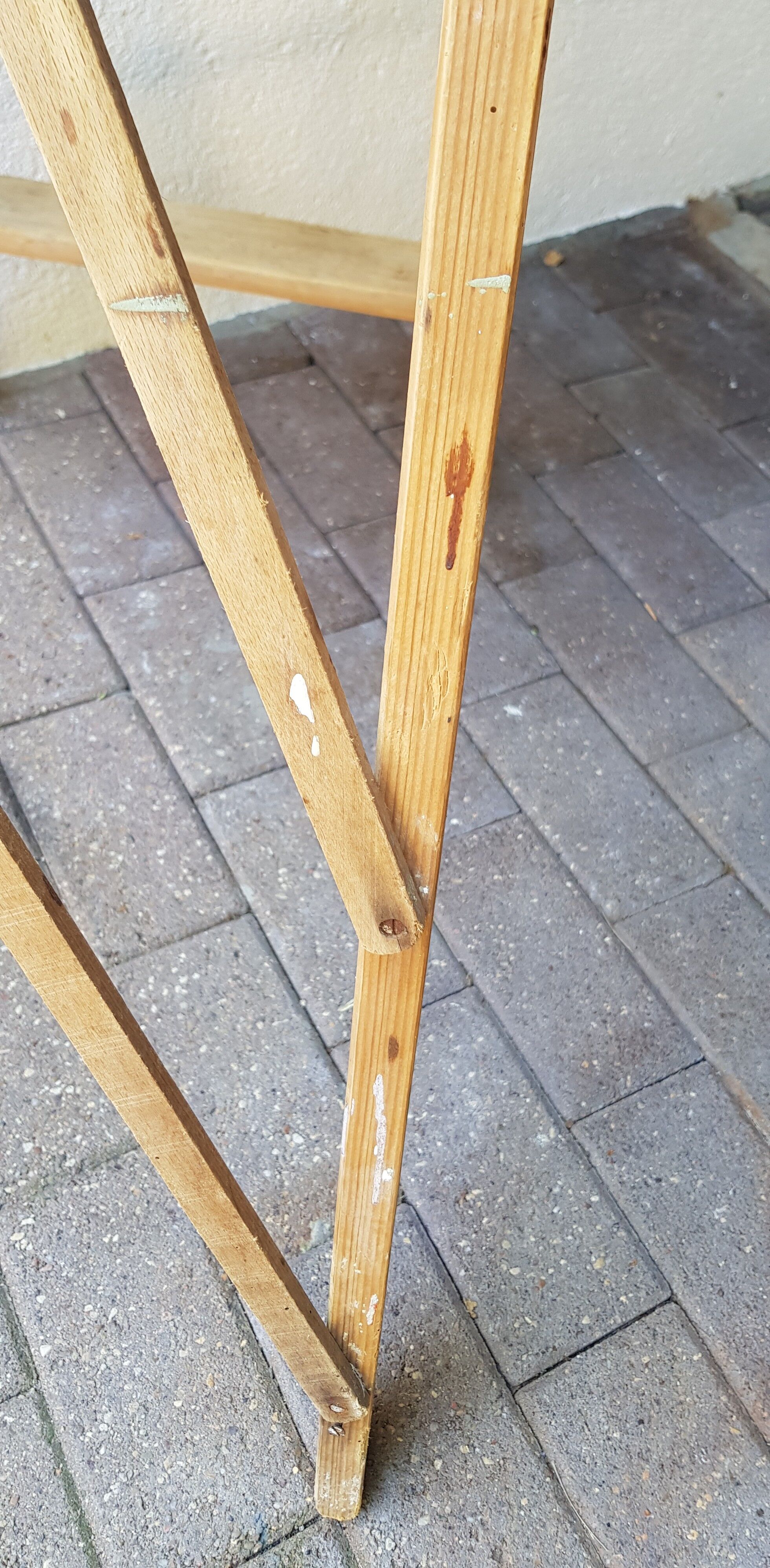 Painter's stepladder