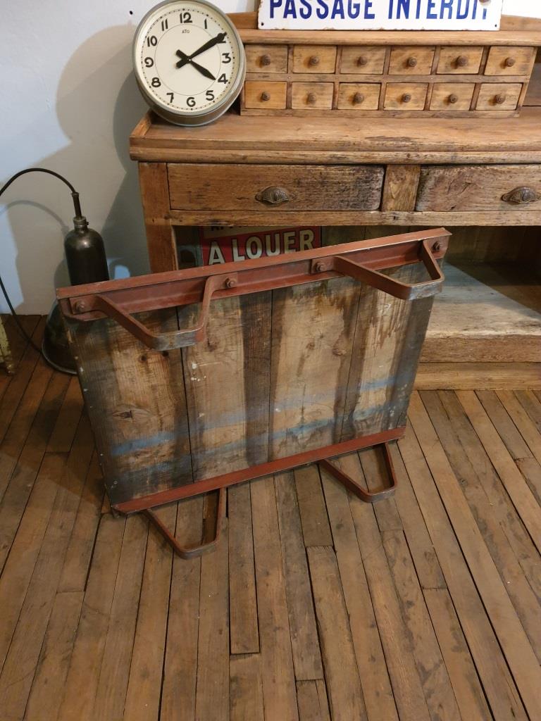 Factory pallet coffee table industrial table