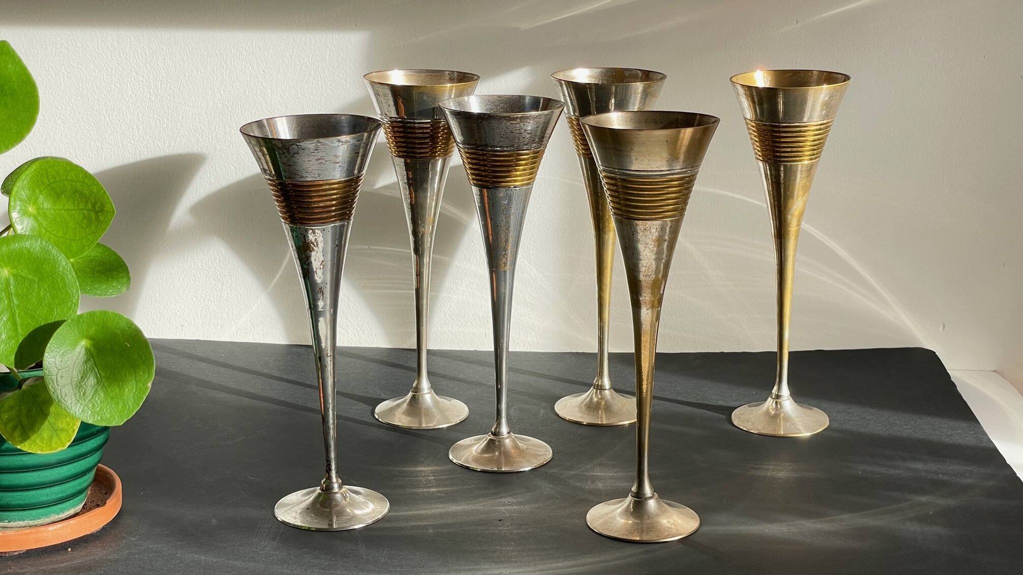 6 Flutes Champagne Laiton Argenté Vintage