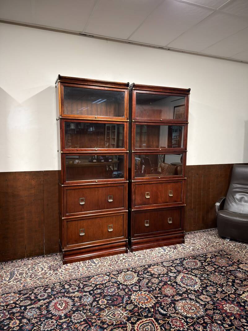 Set English Original Globe Wernicke Bookcase