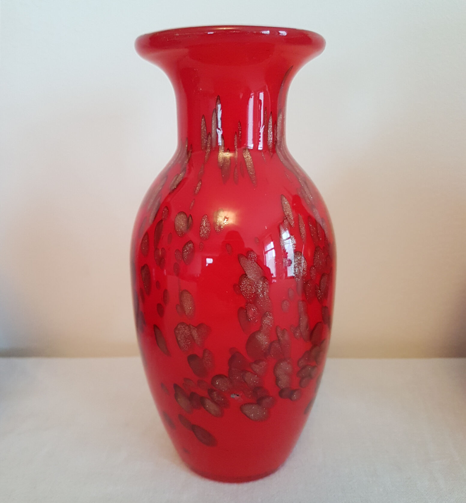Set of 3 handmaee Murano glass vases