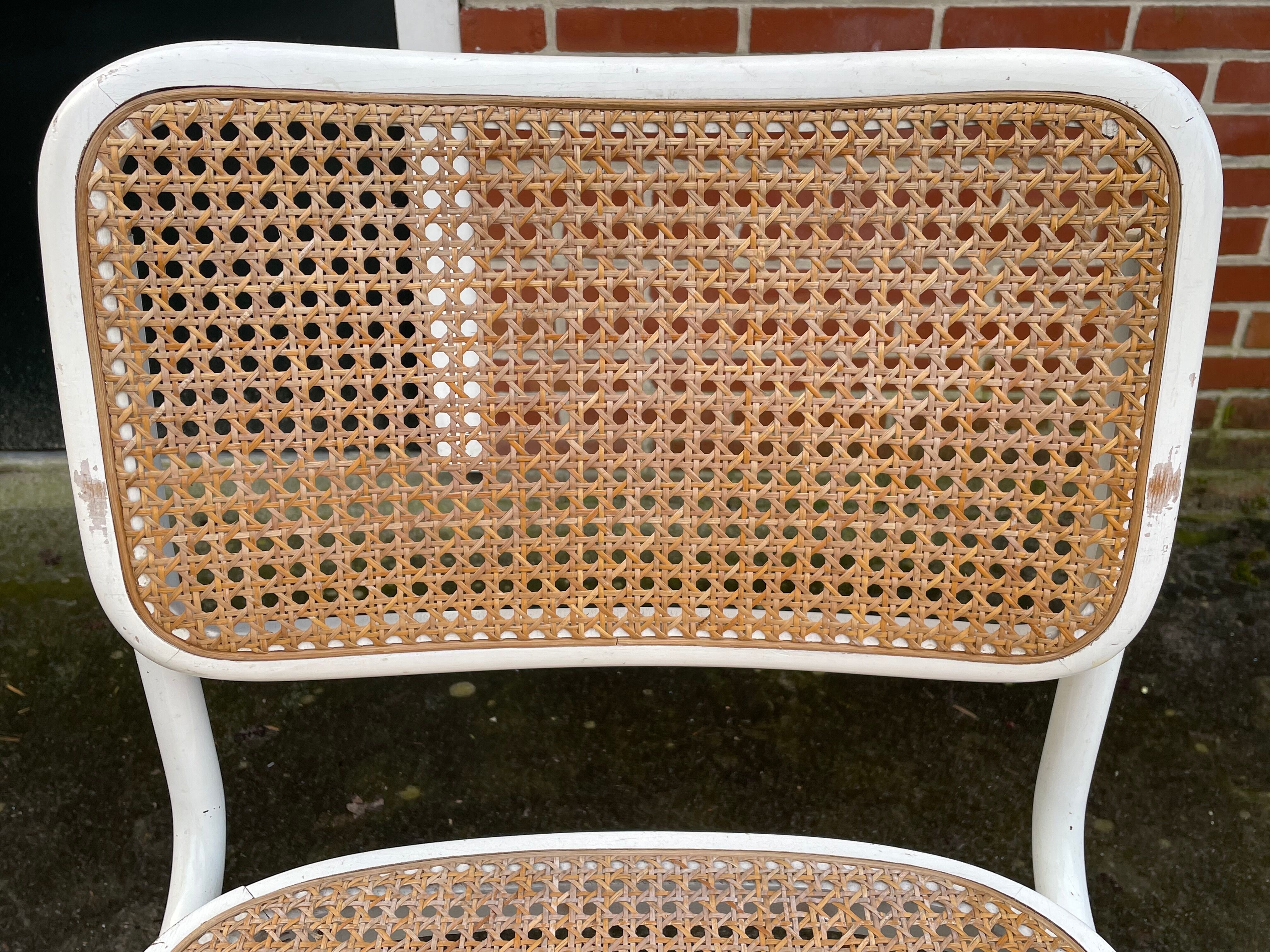 Cesca design chair b32 model white