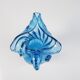 Vase en verre bleu