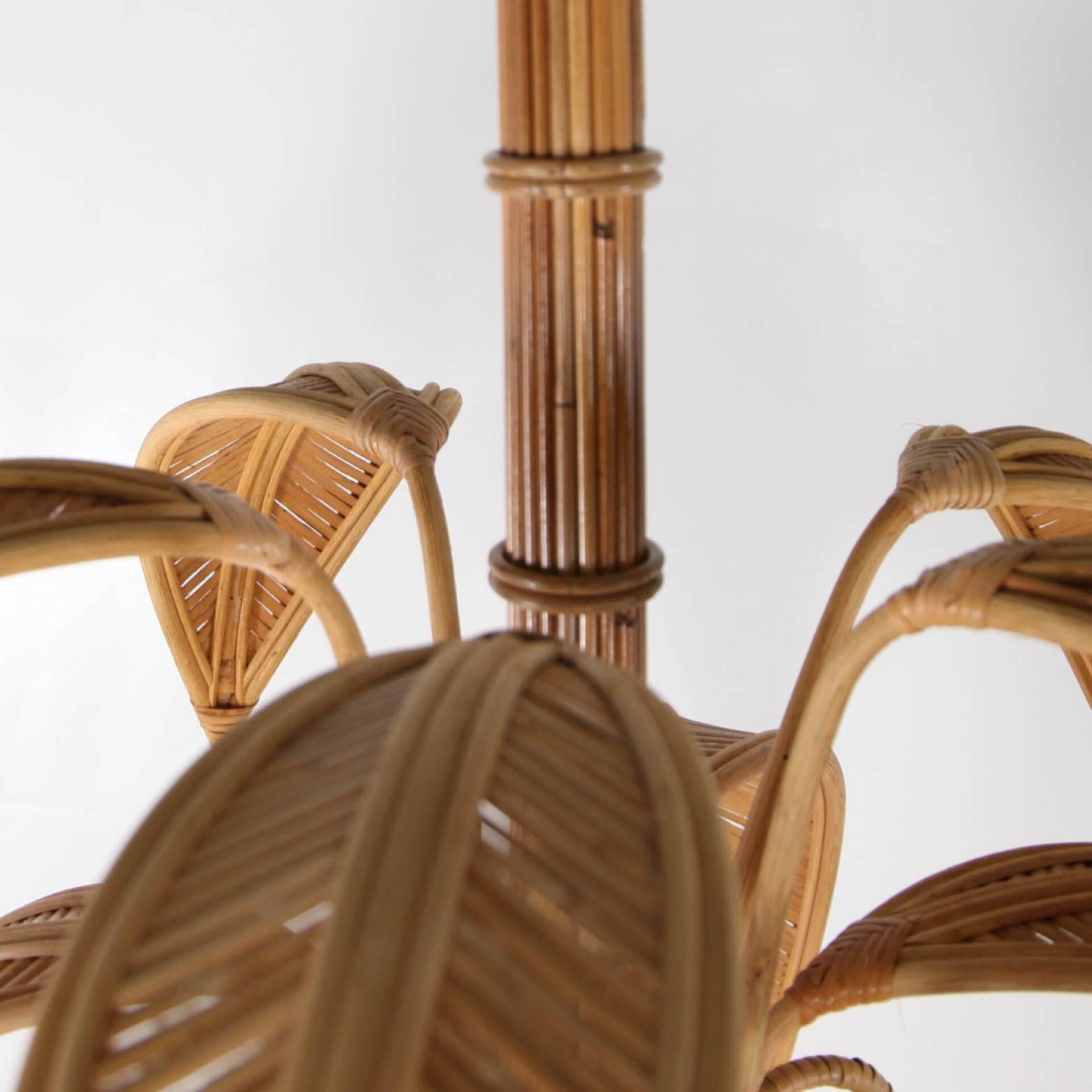 Lustre « cocotier/palmier » en rotin