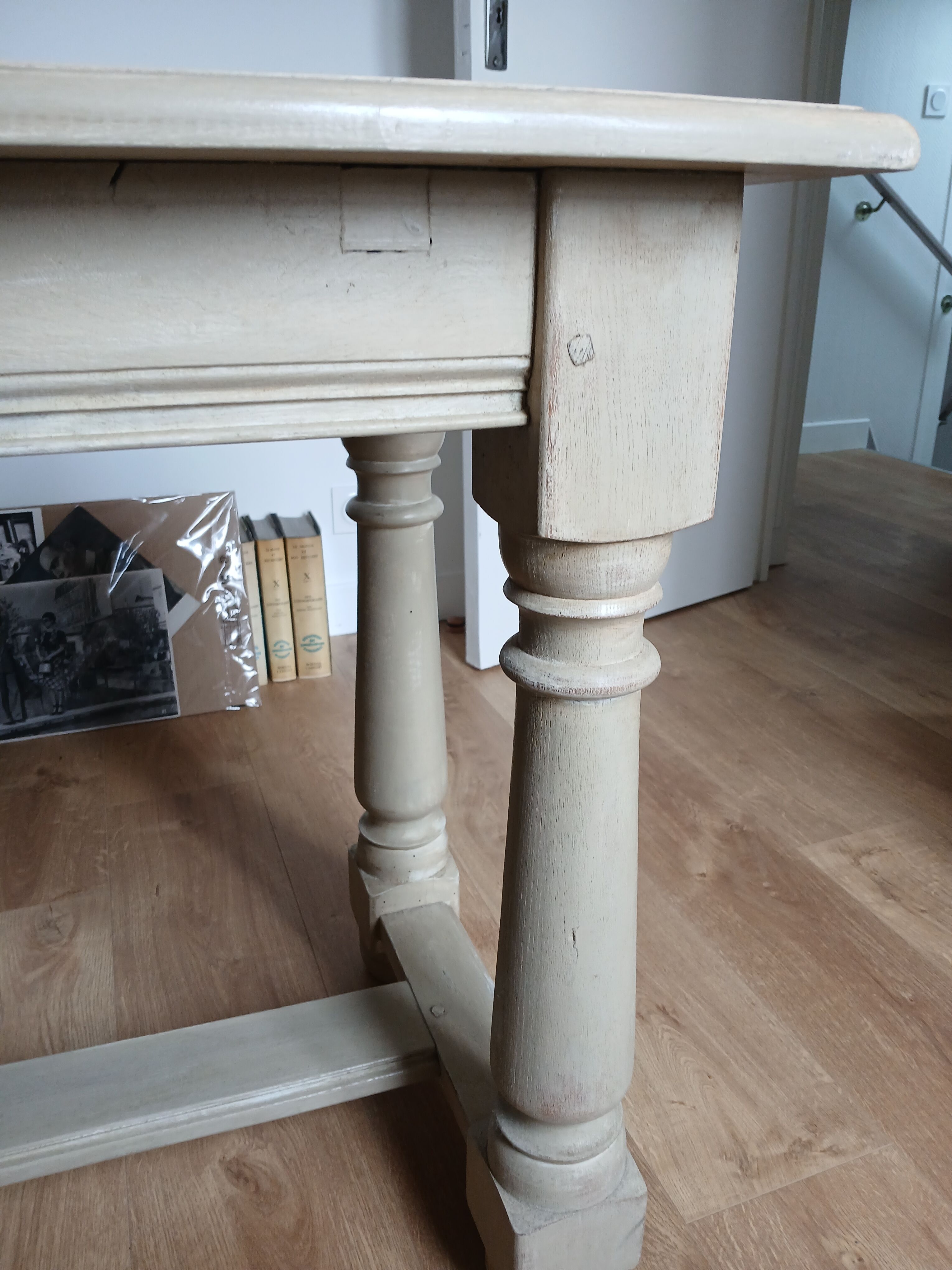 Console en bois massif