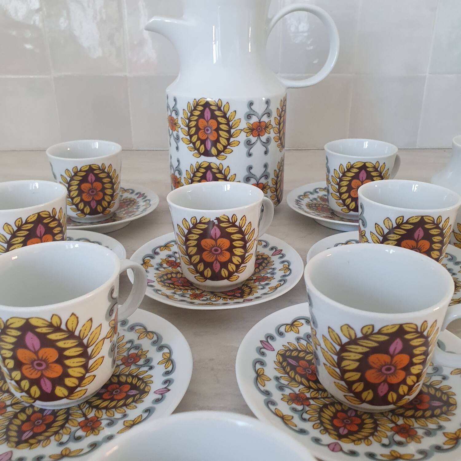 Vintage retro pattern coffee tea set