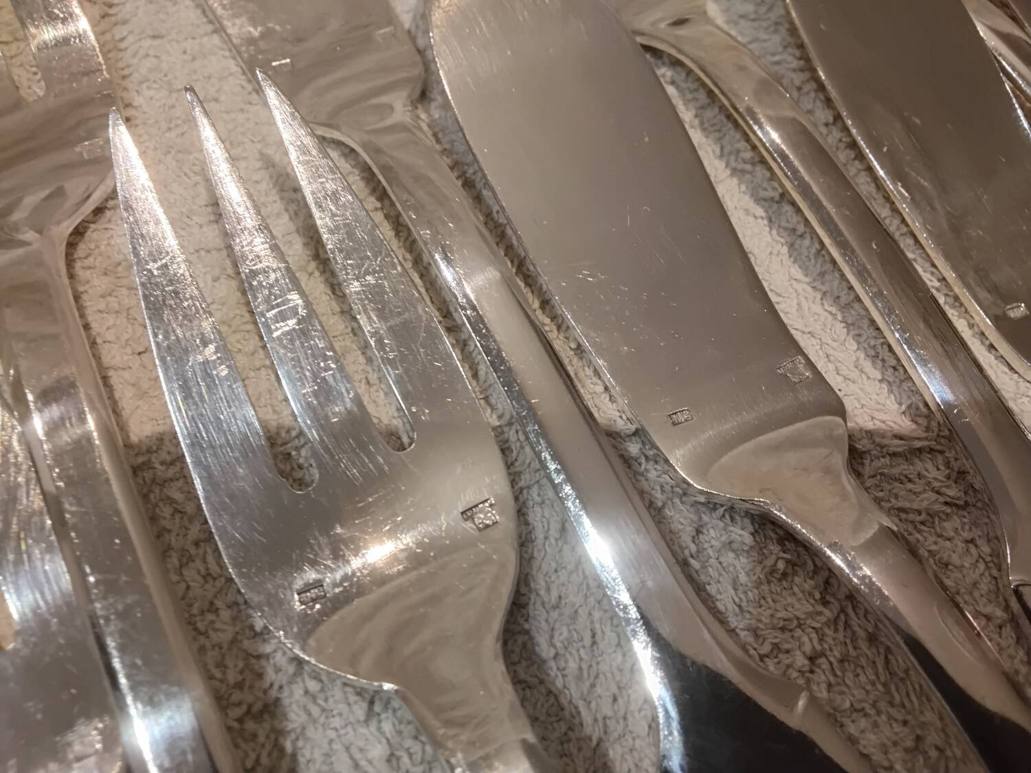 12 fish cutlery sets 24p silver plated metal goldsmith Francia uni-flat