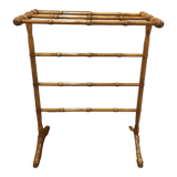 Wooden towel rack