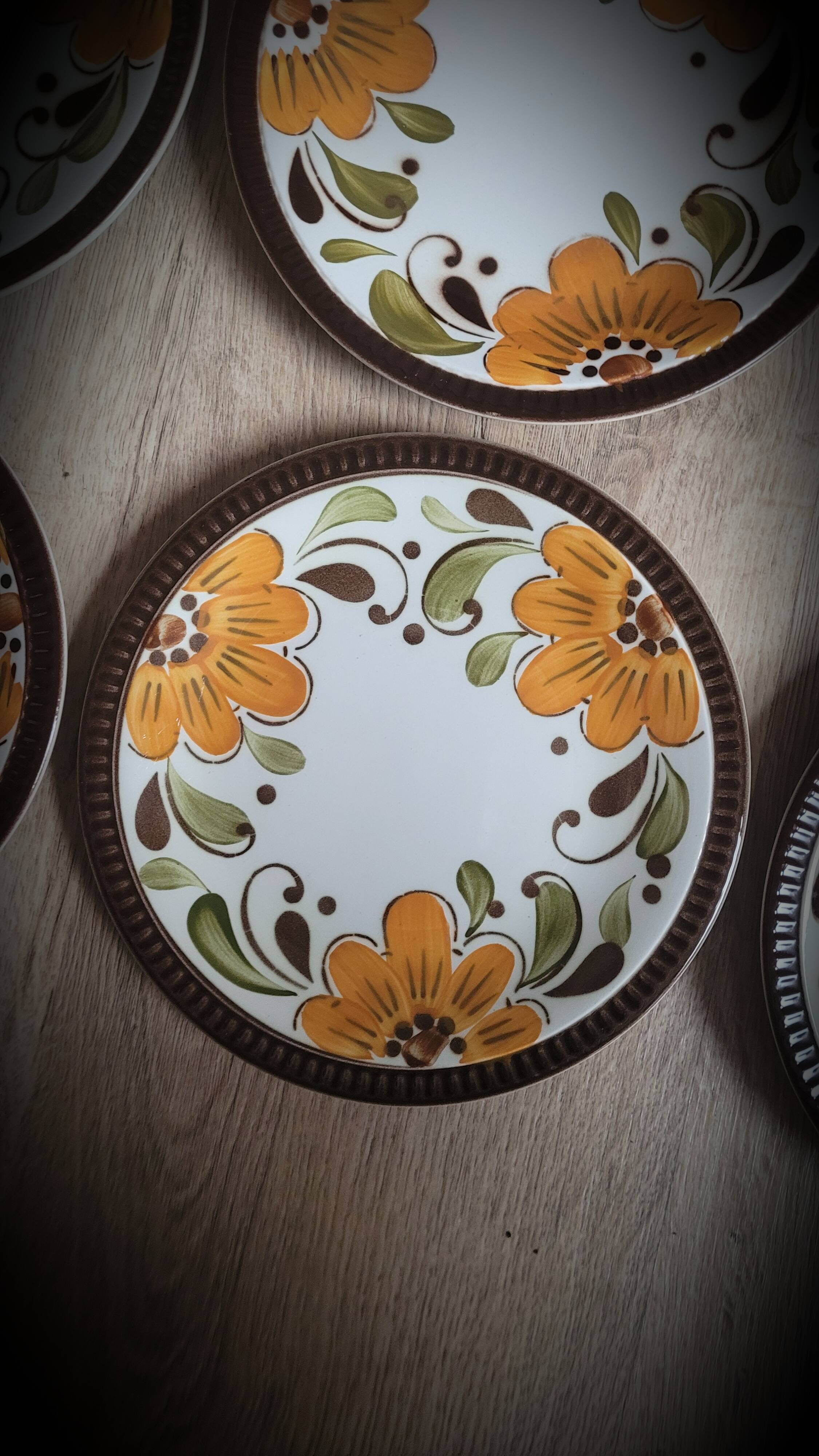 Set of 6 Boch Paradisio plates
