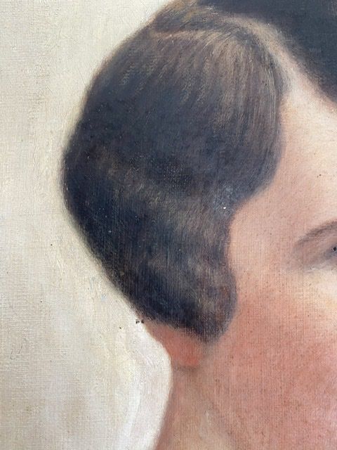Portrait of a woman, signed Debiesse dated 1928