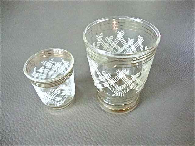 Carafe and liqueur glasses 70s
