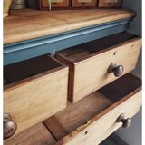 Old chest of drawers