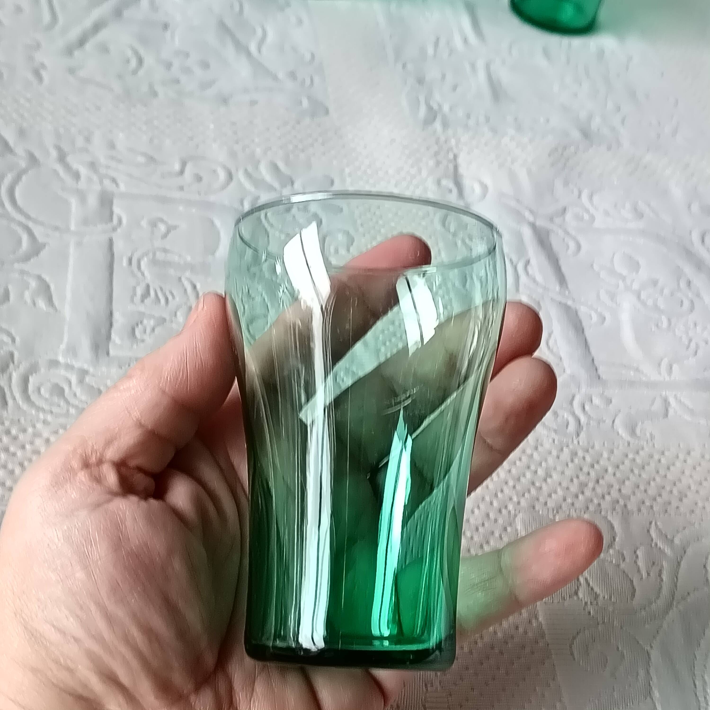 7 verres 20 cl Rétro verre vert émeraude France, verres vintage 1970