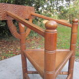 Armchair tripod oak movement Breton ar seiz vibrator