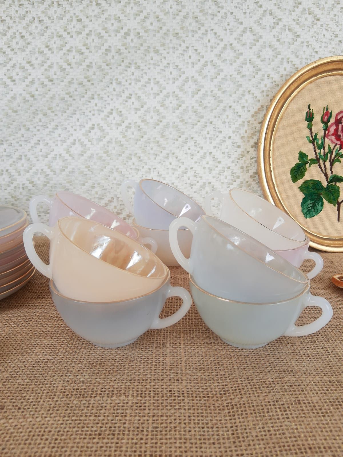 Set of 10 cups and under cups harlequin Arcopal France - vintage