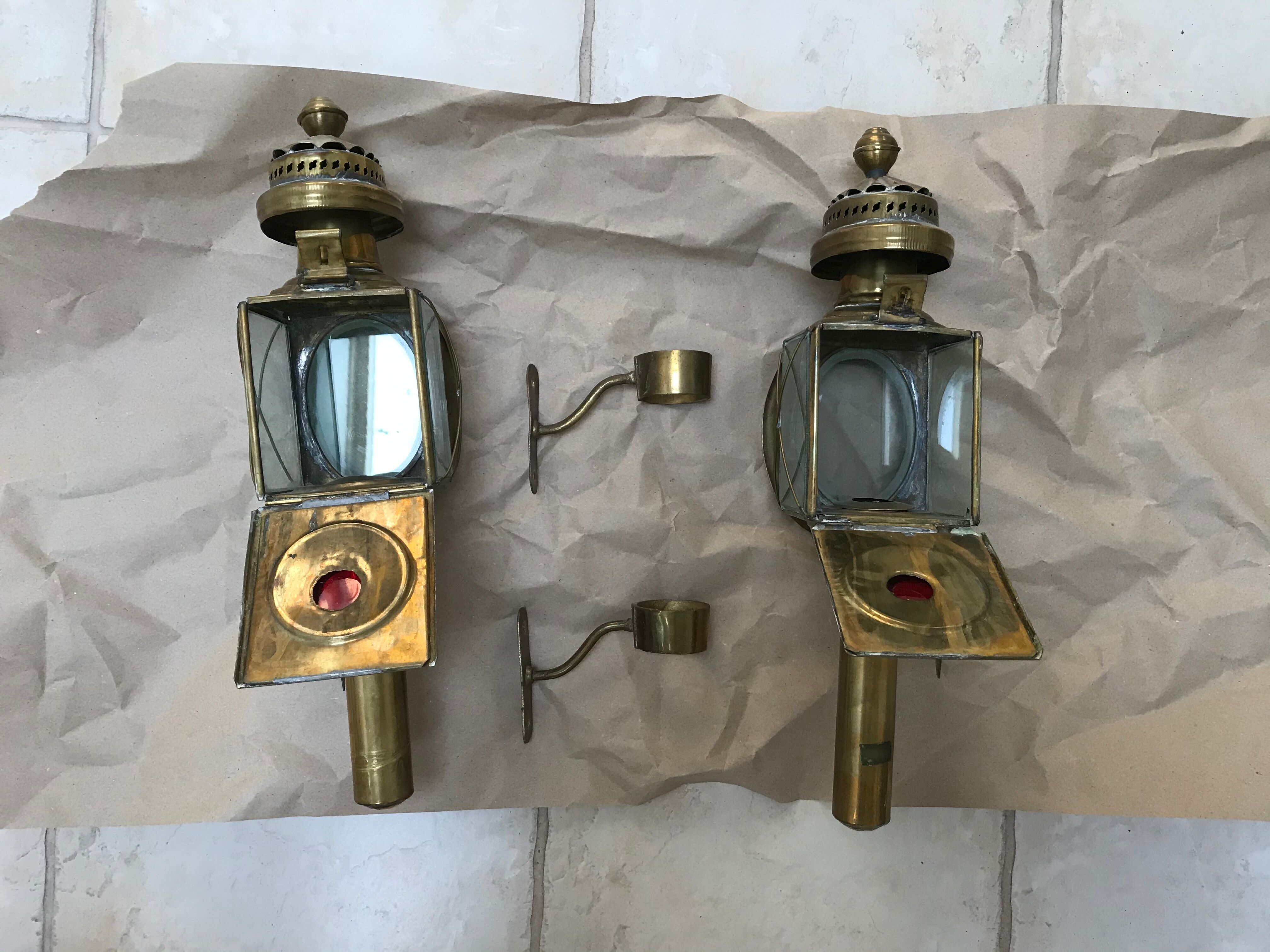 Cab lamps
