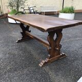Farmhouse table