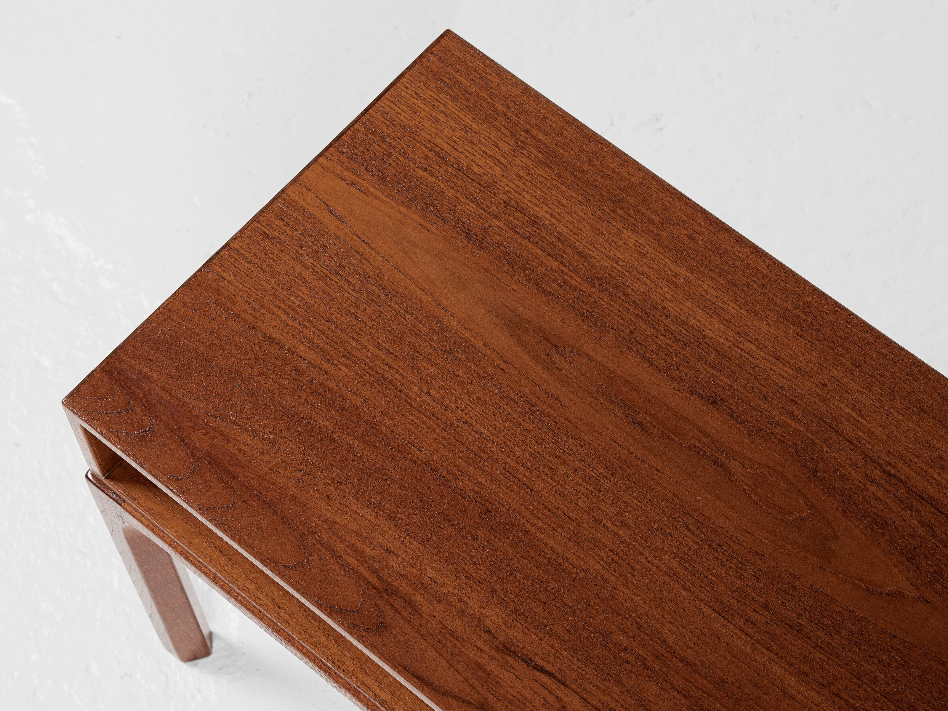 Console danoise du milieu du siècle en teck par Aksel Kjersgaard années 1960