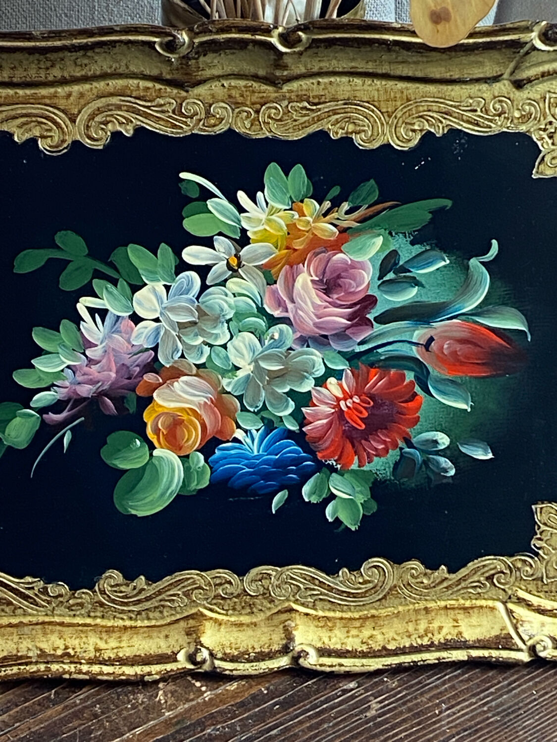 Wooden platter, hand-painted decoration