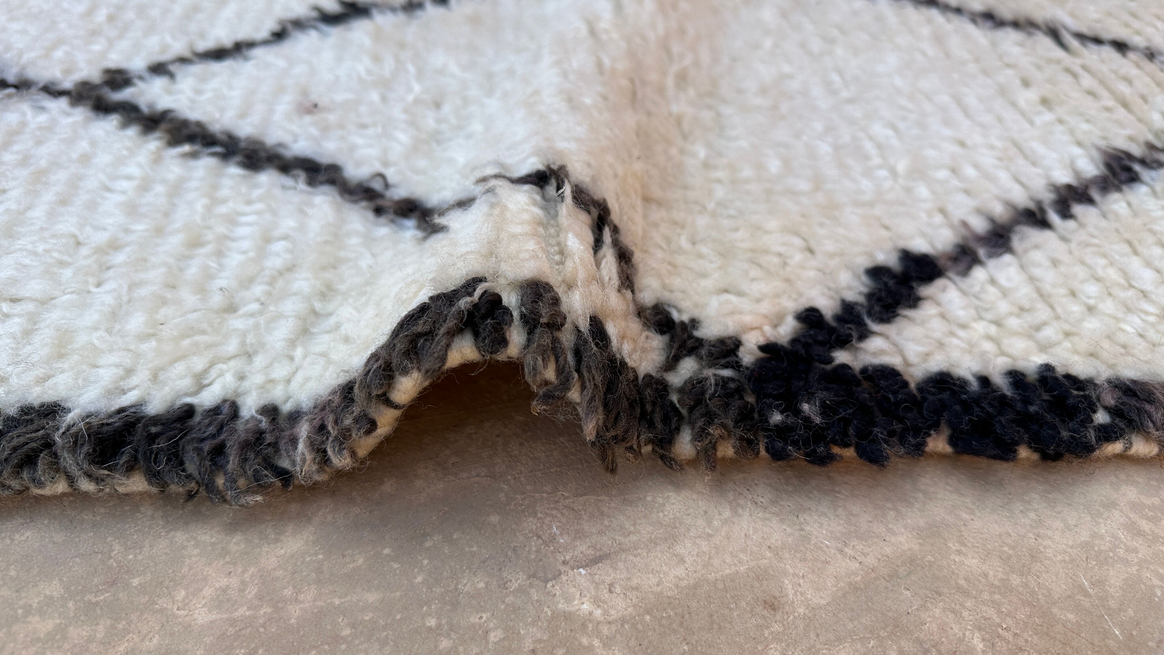 Carpet beni ourain 160 x 275 cm