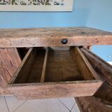 Antique carpenter's workbench in oak and beech - 19th century - Rare model with a cabinet.