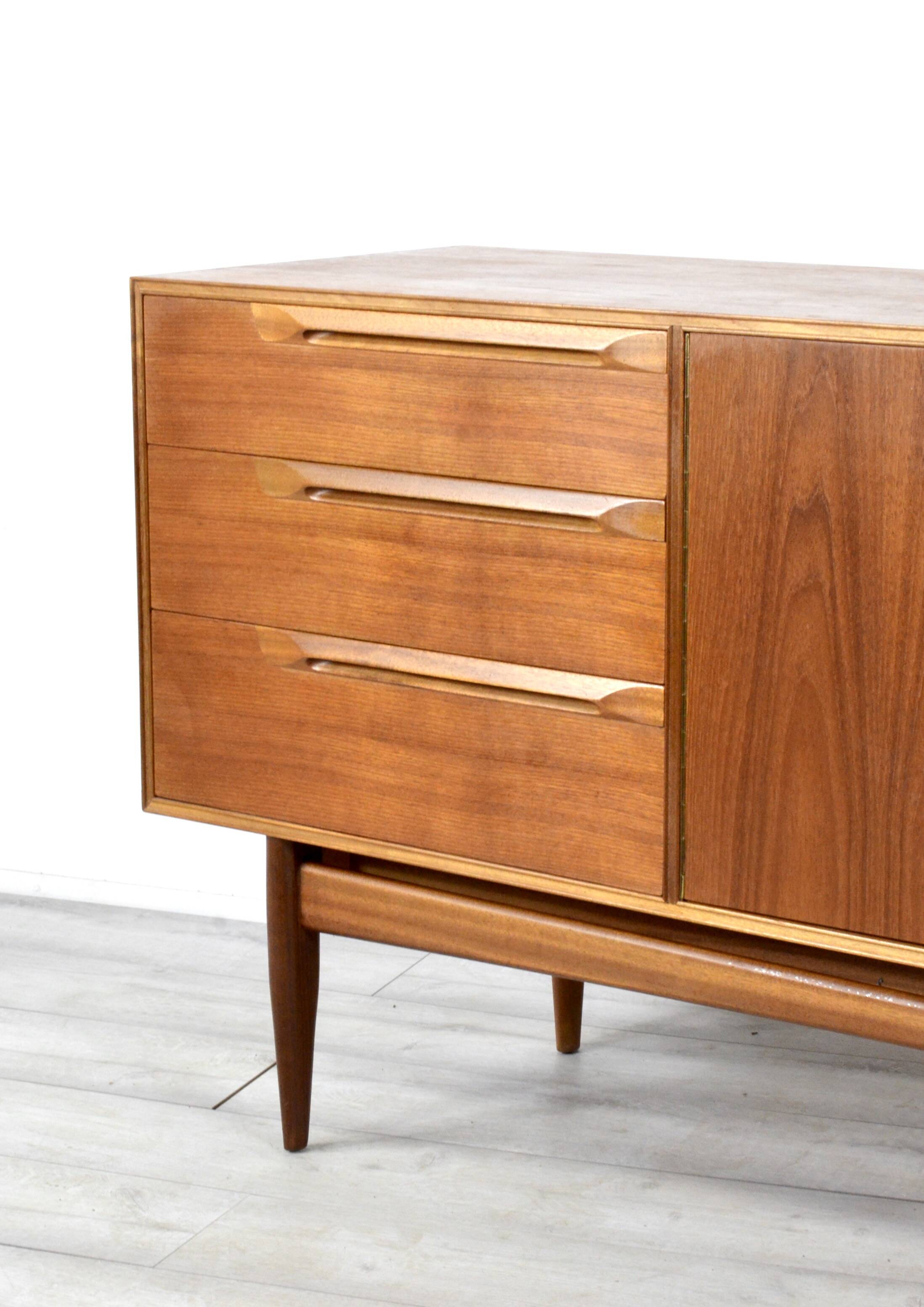 Rare Vintage Midcentury Mc Intosh Teak Sideboard / Long John.