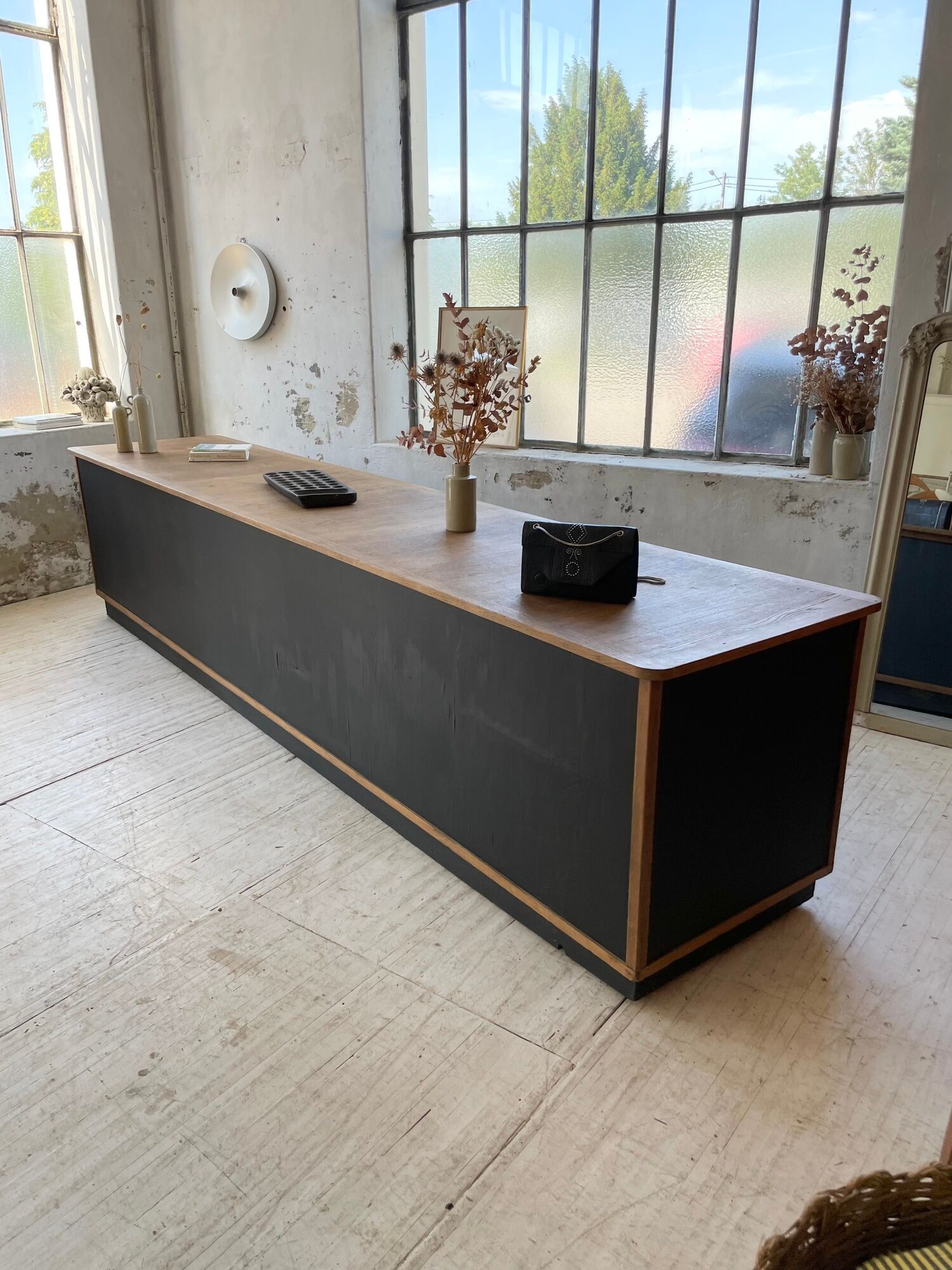 Two-sided counter sliding doors oak XXL 4m enfilade