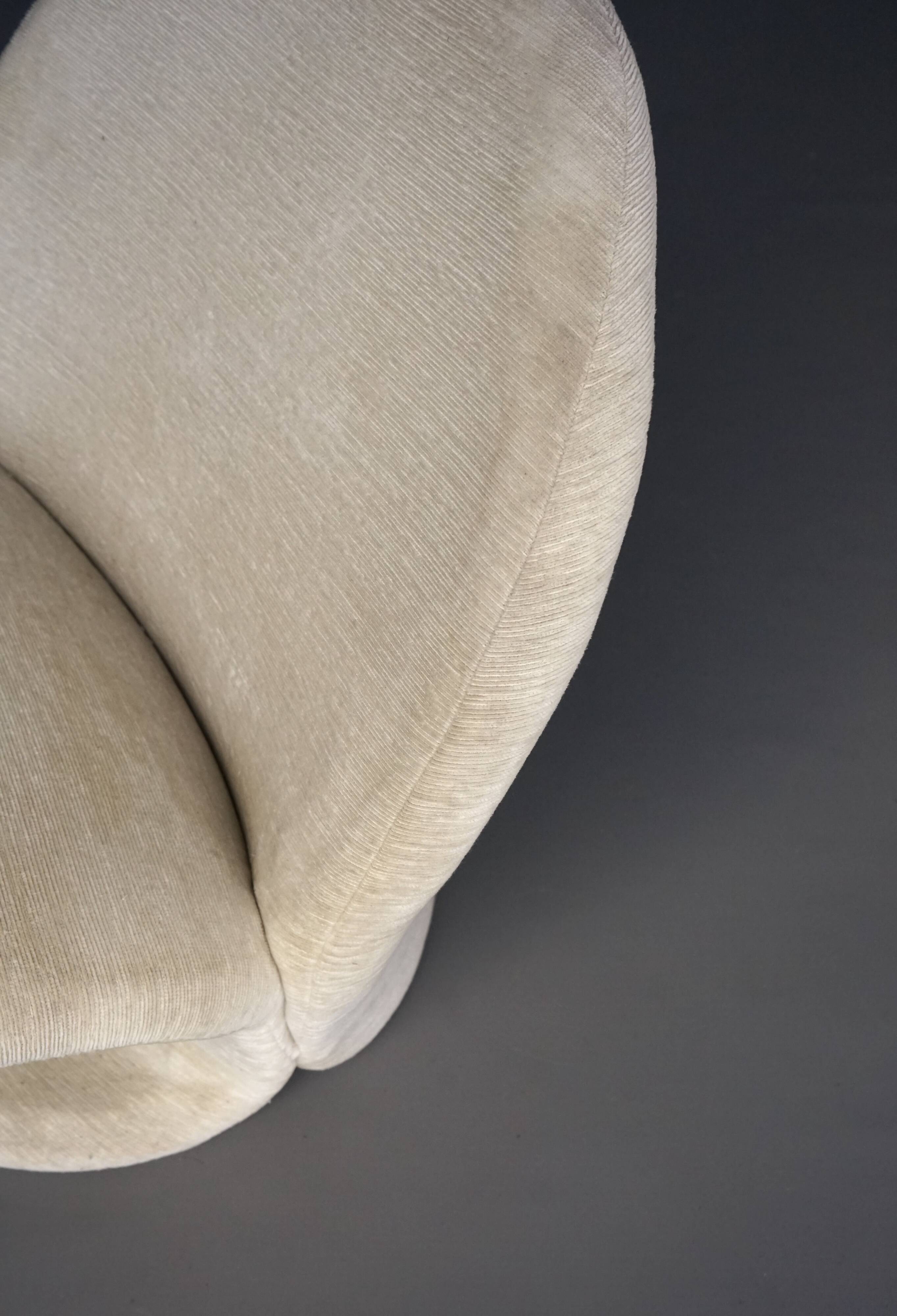 Fauteuil lounge F572 de Pierre Paulin pour Artifort. Années 1960.