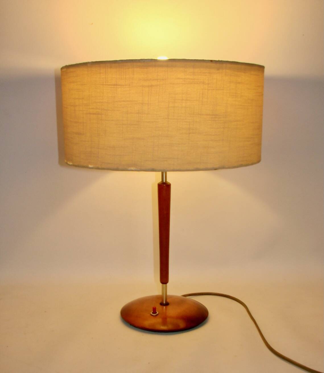 Lampe danoise vintage des années 60 – bois, métal, plastique