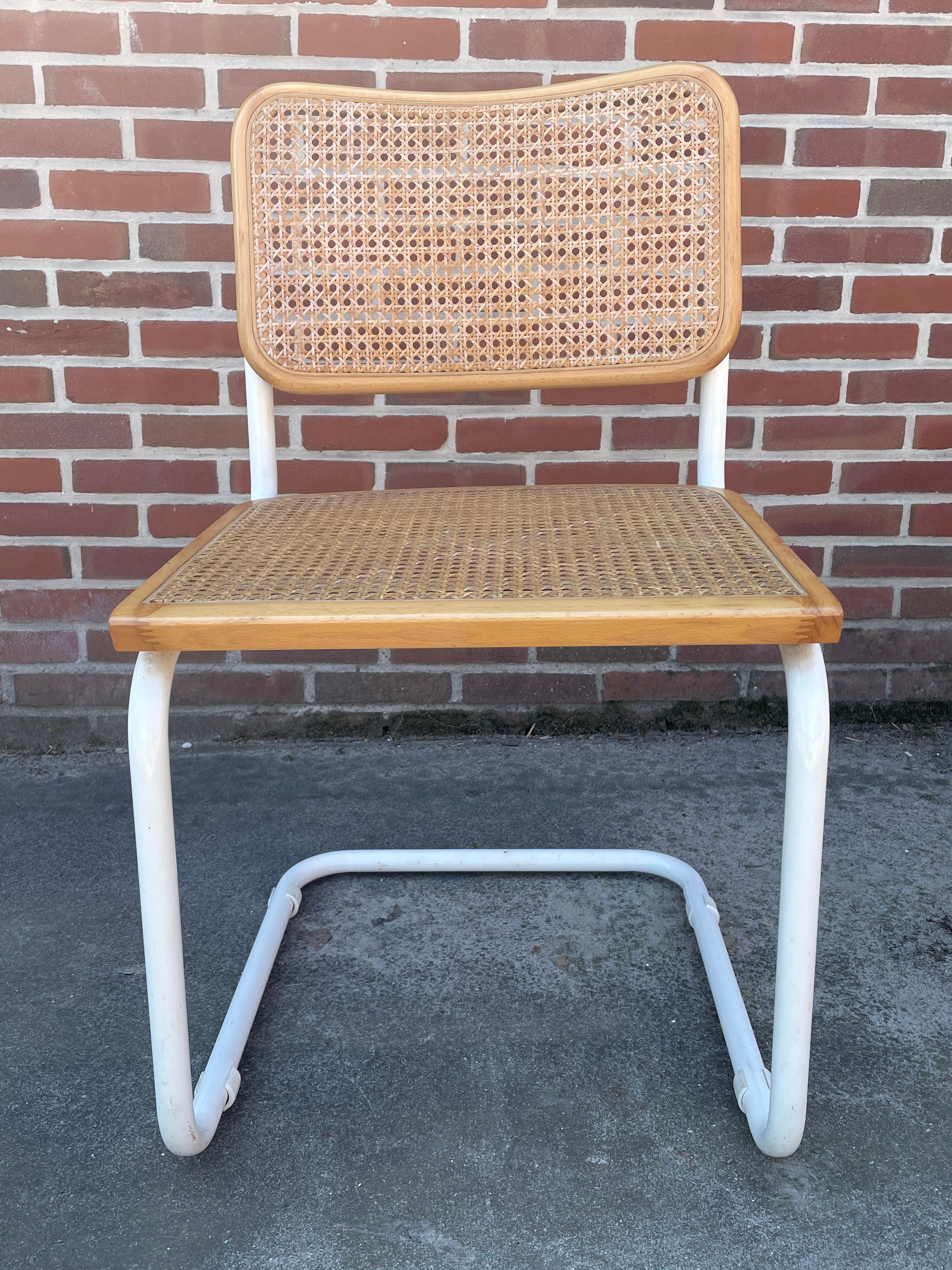 Cesca design chair b32 model white